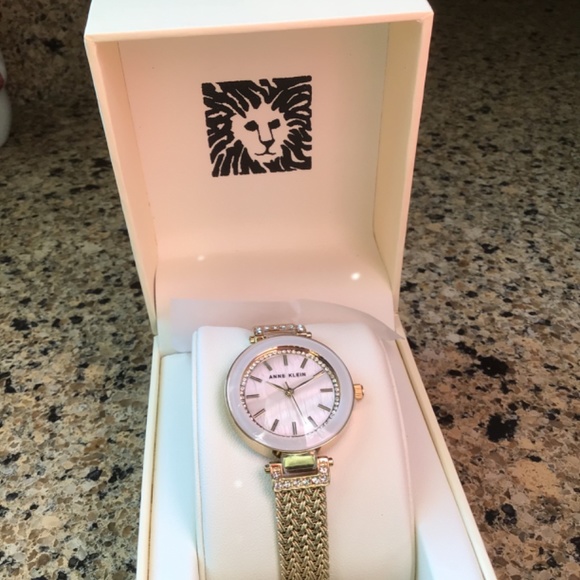 Anne Klein Womens Premium Crystal Pink Mesh Bracelet Watch main image 8